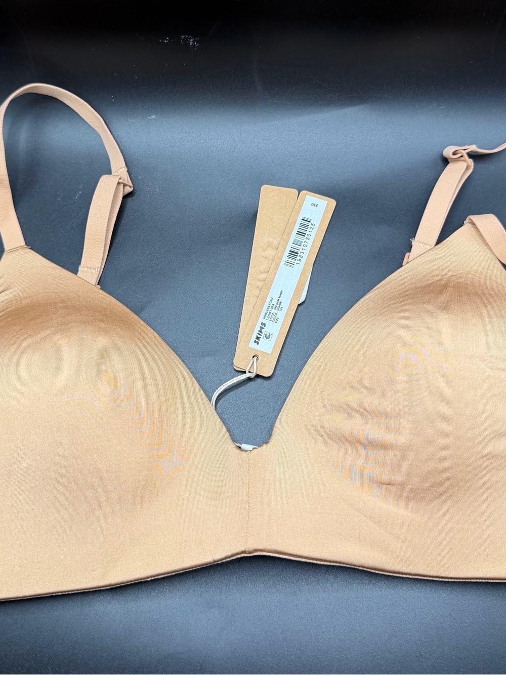 SKIMS Smooth Nude Contour Bra - Beige